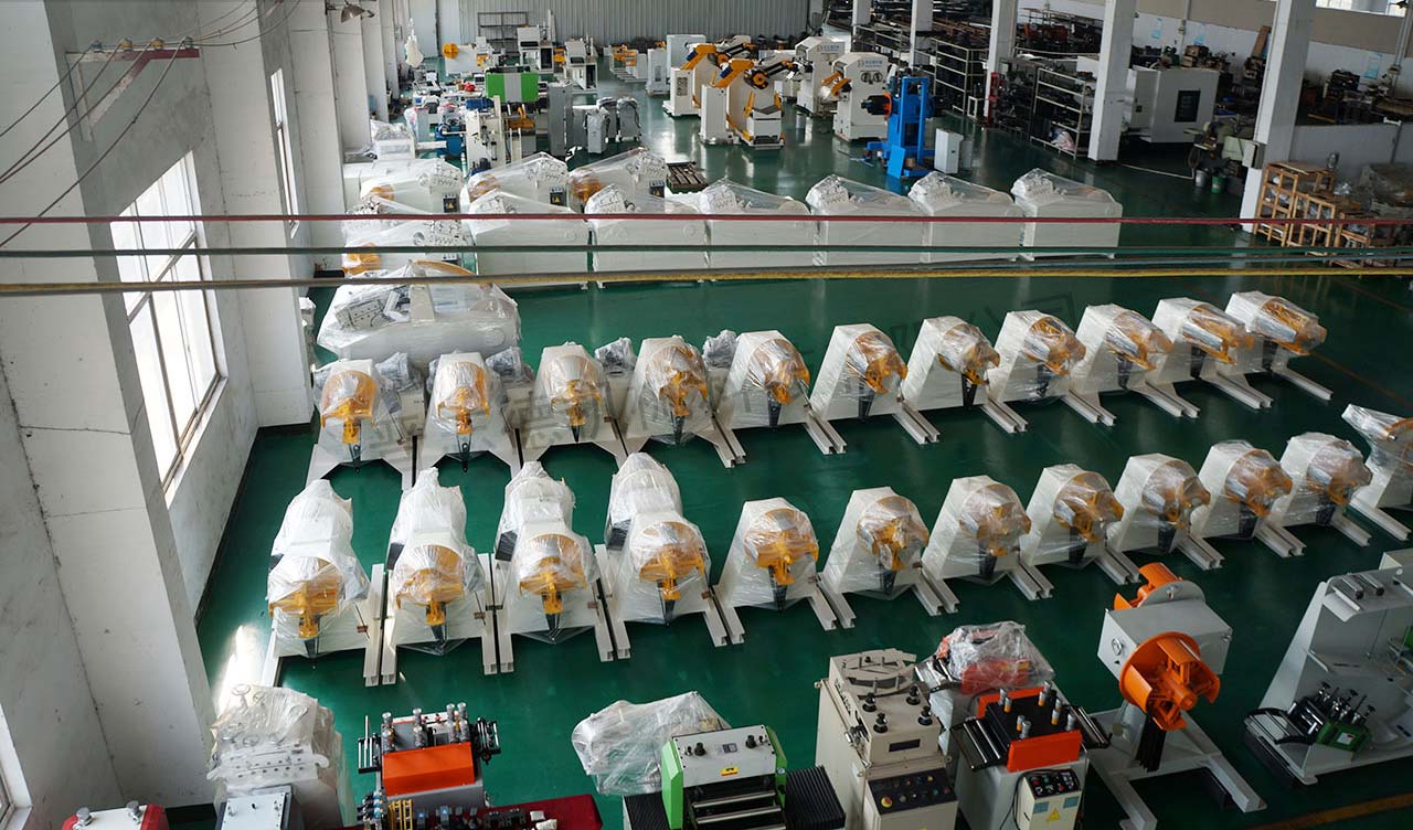 送料機安裝,送料機維修 送料機安裝,送料機維修