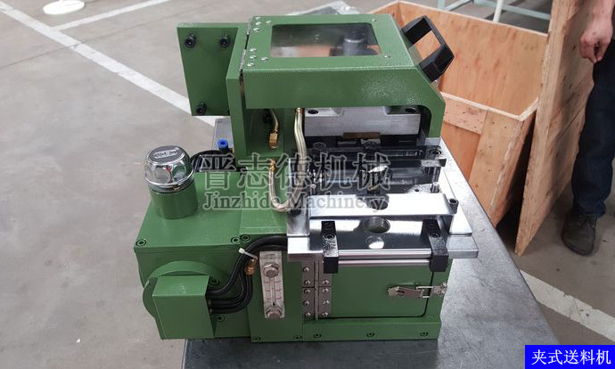 夾式送料機(jī)生產(chǎn) 夾式送料機(jī)生產(chǎn)