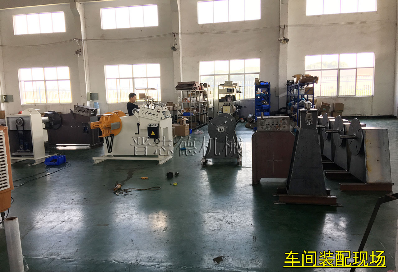 沖床送料機(jī)廠招聘,送料機(jī)廠招聘,送料機(jī)廠家招聘 沖床送料機(jī)廠招聘,送料機(jī)廠招聘,送料機(jī)廠家招聘