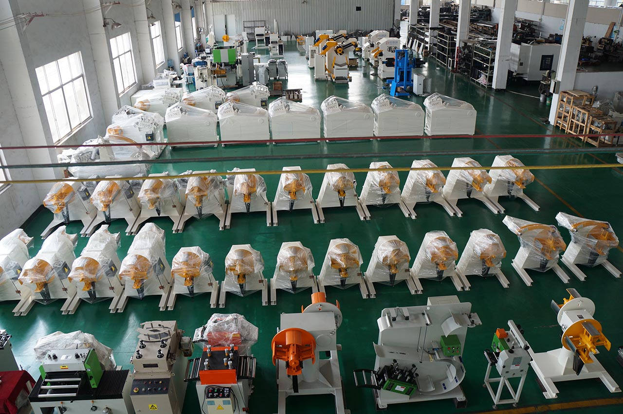 沖床送料機(jī)廠